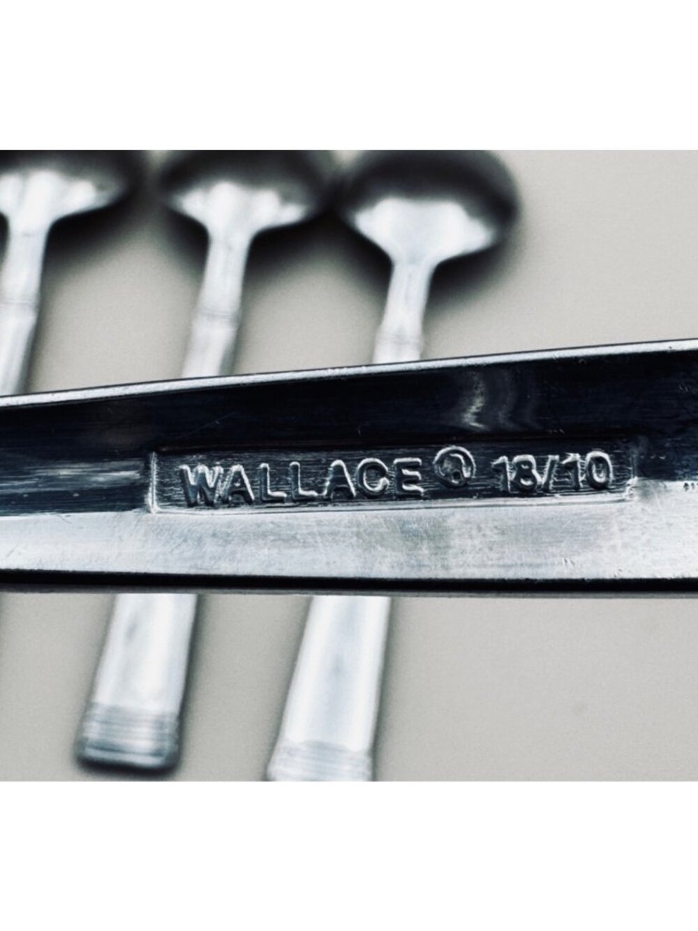 4 Wallace Stainless NAPOLI FROST Oval Soup Spoons 18/10 Flatware Set - Picture 7 of 8